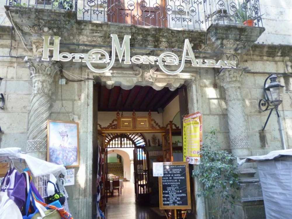 Hotel Monte Alban - Solo Adultos Image 11